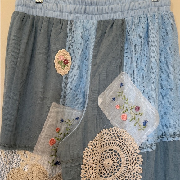 NWOT POL SET Blue Patchwork with Wide Leg Pants & Cropped Tank Top - Picture 11 of 12